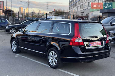 Универсал Volvo V70 2011 в 