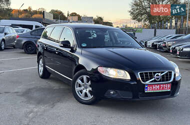 Универсал Volvo V70 2011 в 