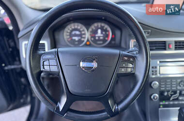 Универсал Volvo V70 2011 в 