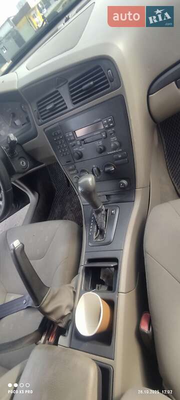 Универсал Volvo V70 2003 в Черкассах