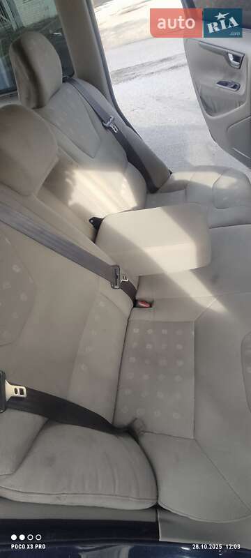 Универсал Volvo V70 2003 в Черкассах