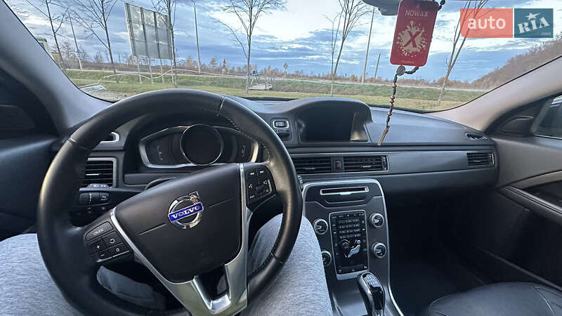 Универсал Volvo V70 2016 в Ивано-Франковске фото 40 Универсал Volvo V70 2016 в Ивано-Франковске