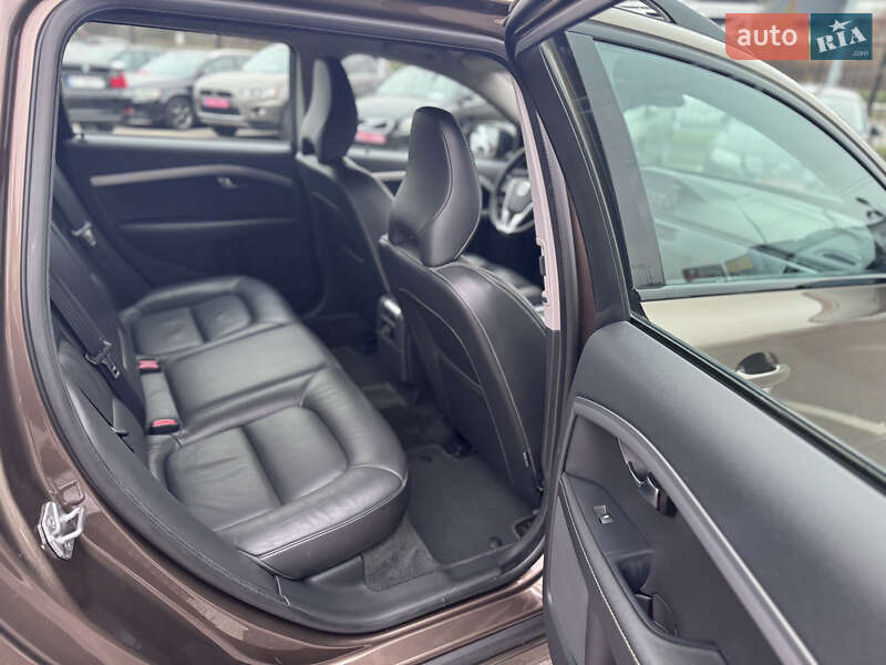 Універсал Volvo V70 2015 в Києві