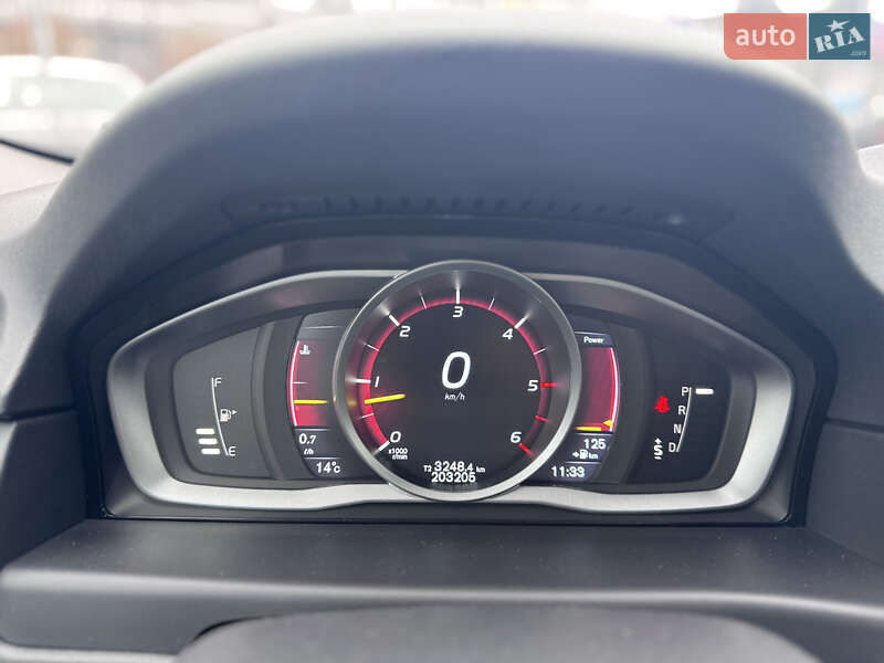 Універсал Volvo V70 2015 в Києві