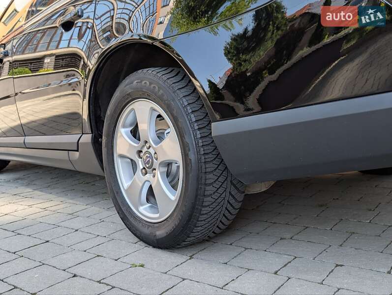 Універсал Volvo V70 2010 в Івано-Франківську фото 29 Універсал Volvo V70 2010 в Івано-Франківську