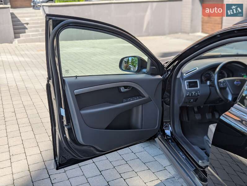 Універсал Volvo V70 2010 в Івано-Франківську фото 37 Універсал Volvo V70 2010 в Івано-Франківську