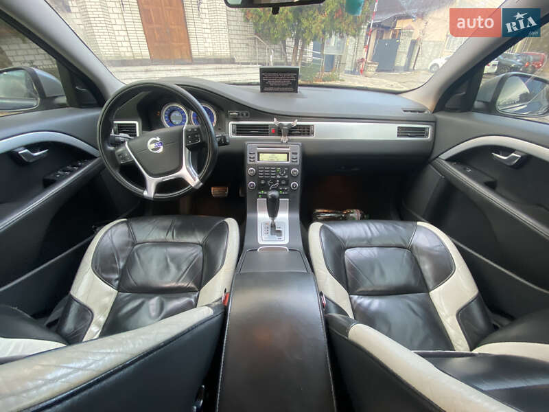 Универсал Volvo V70 2011 в Киеве фото 14 Универсал Volvo V70 2011 в Киеве