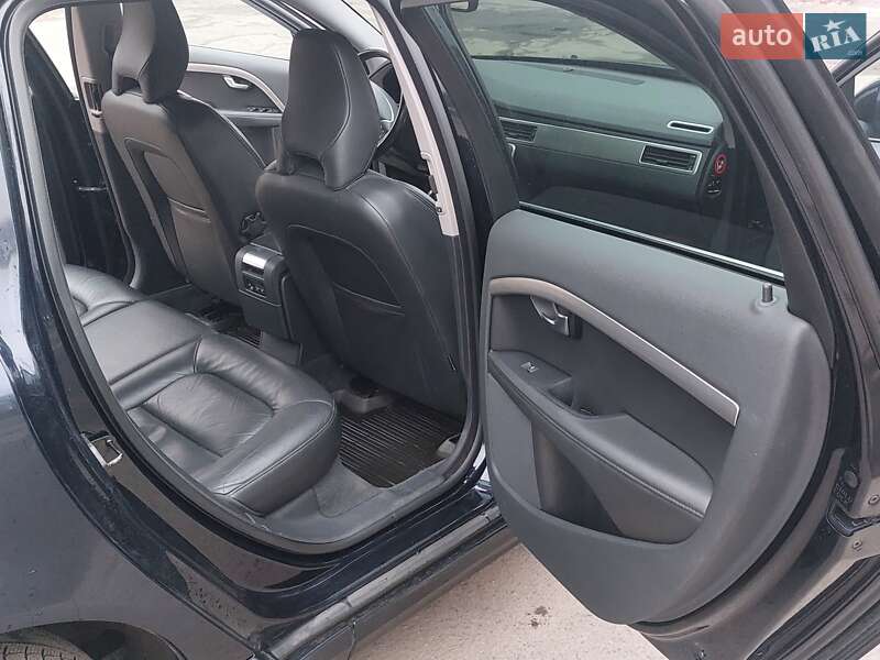 Универсал Volvo V70 2010 в Здолбунове фото 16 Универсал Volvo V70 2010 в Здолбунове