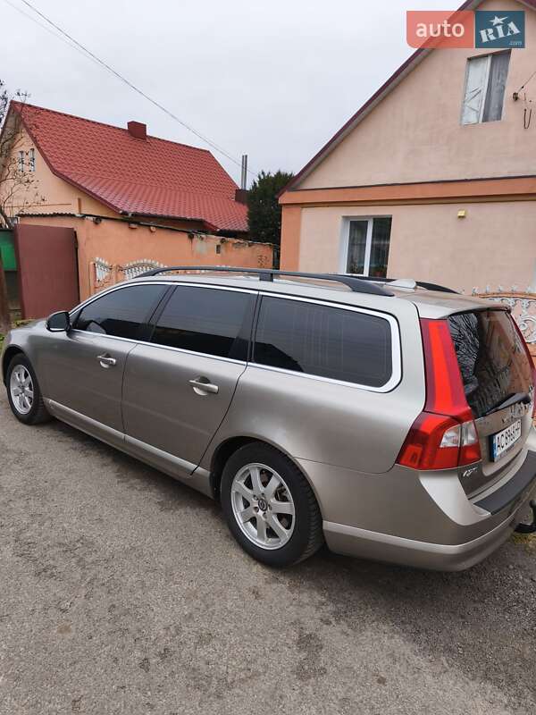 Универсал Volvo V70 2012 в Луцке фото 2 Универсал Volvo V70 2012 в Луцке
