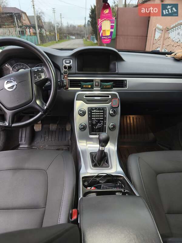 Универсал Volvo V70 2012 в Луцке фото 7 Универсал Volvo V70 2012 в Луцке