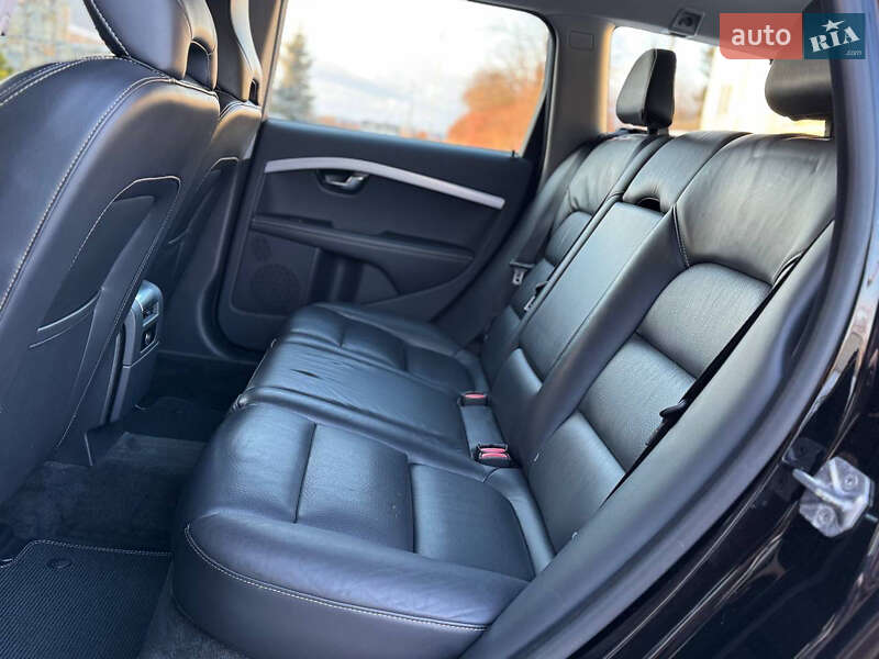 Универсал Volvo V70 2015 в Стрые