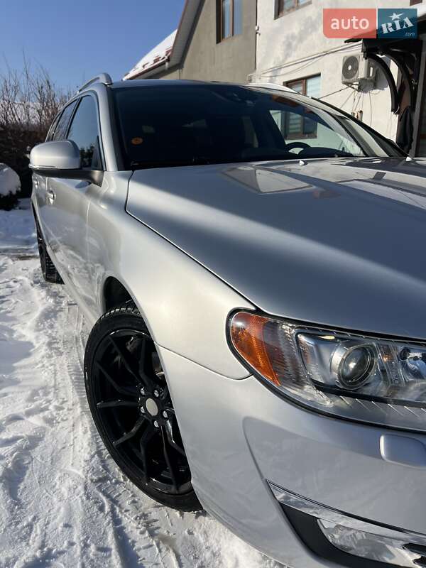 Универсал Volvo V70 2014 в Чорткове фото 3 Универсал Volvo V70 2014 в Чорткове
