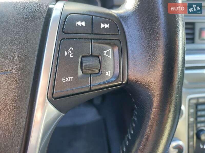 Универсал Volvo V70 2016 в Бродах фото 38 Универсал Volvo V70 2016 в Бродах