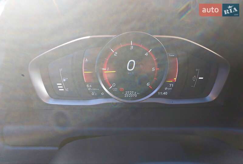 Универсал Volvo V70 2016 в Бродах фото 42 Универсал Volvo V70 2016 в Бродах