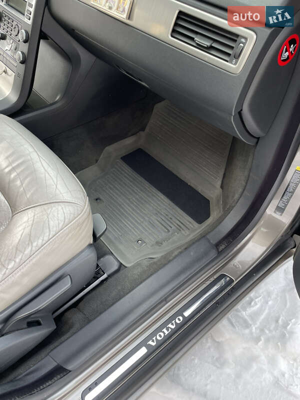 Универсал Volvo V70 2009 в Звенигородке фото 59 Универсал Volvo V70 2009 в Звенигородке