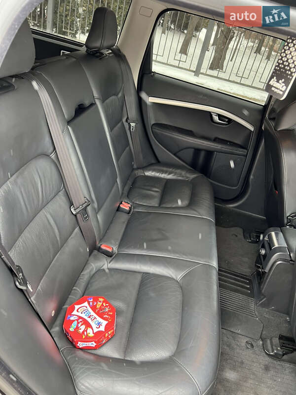 Универсал Volvo V70 2014 в Бобровице