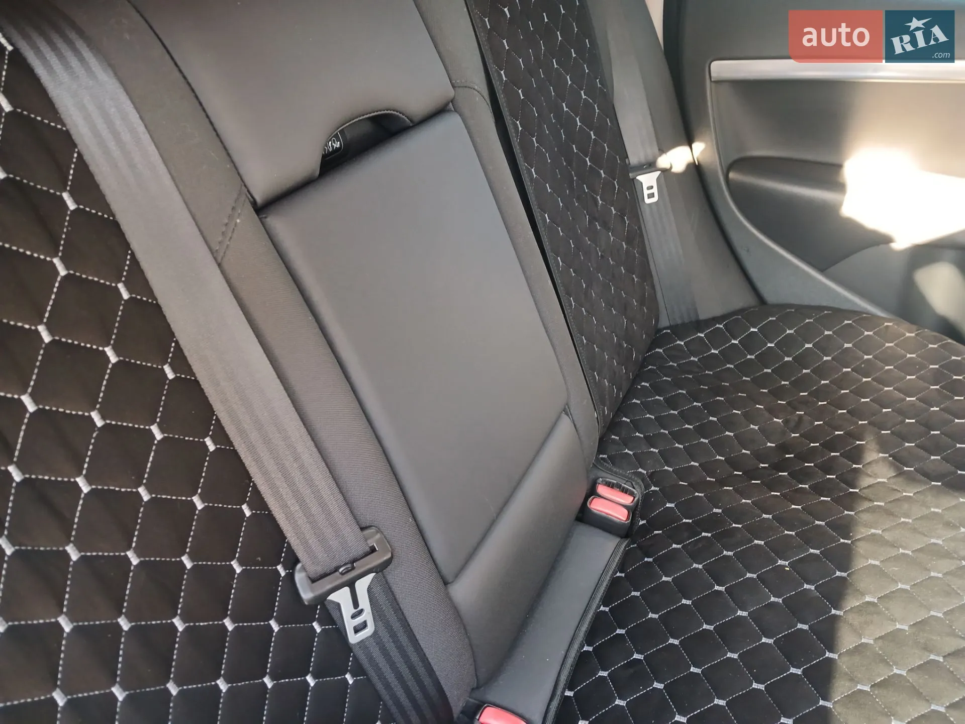 2011 Volvo V70 - мініатюра 15