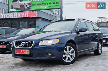 Универсал Volvo V70 2012 в Киеве