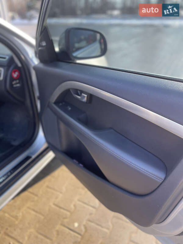 Универсал Volvo V70 2010 в Калуше фото 20 Универсал Volvo V70 2010 в Калуше