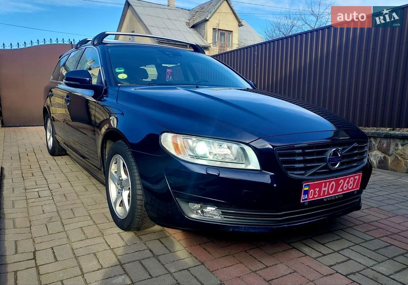 Volvo V70 2016