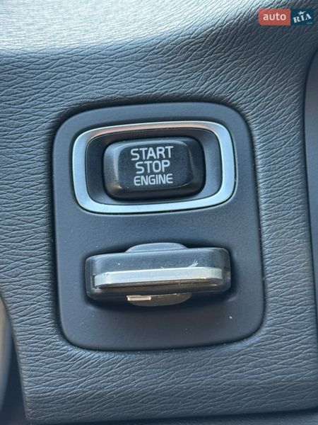 Универсал Volvo V70 2013 в Киеве