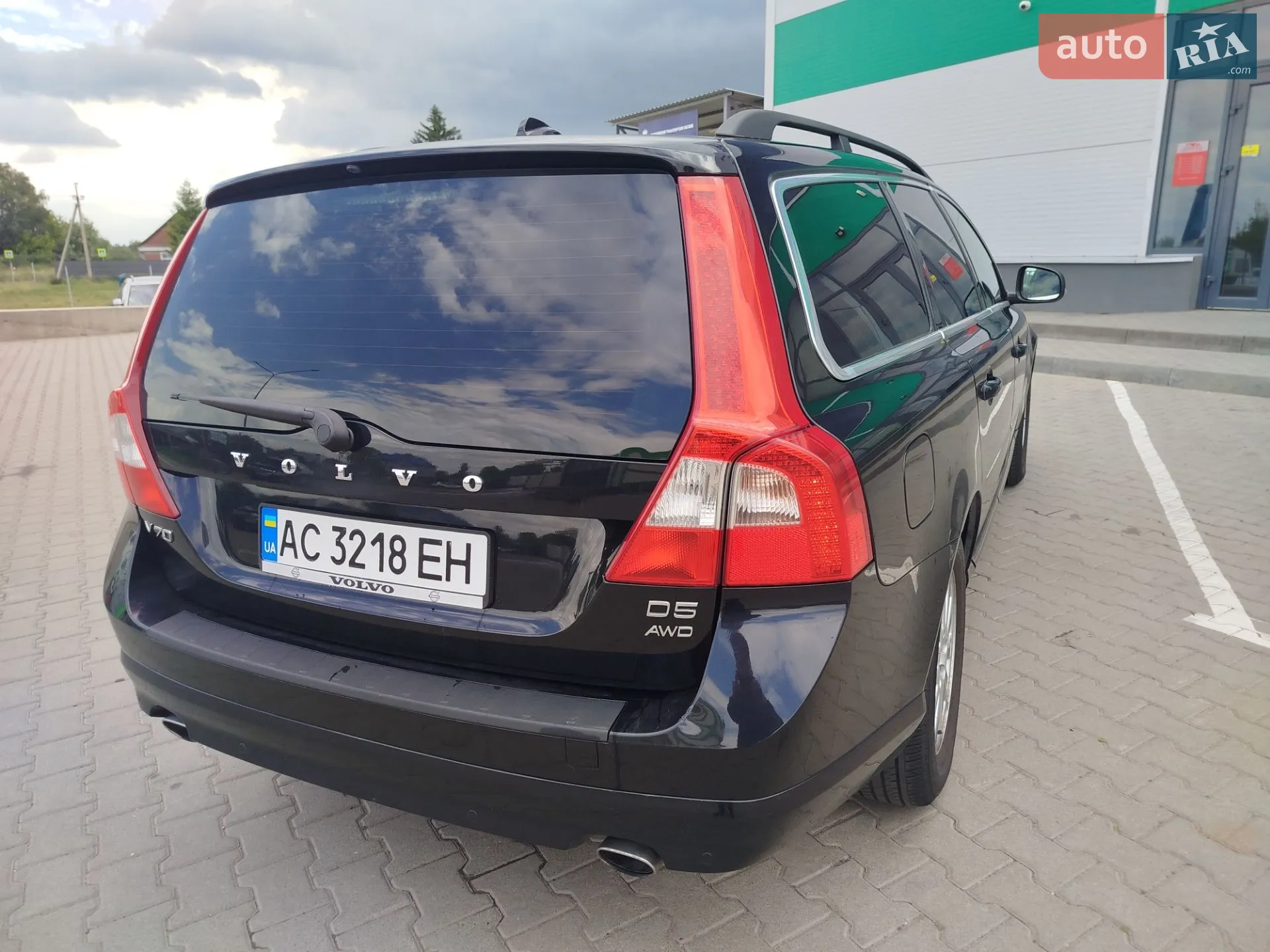2011 Volvo V70 - мініатюра 7