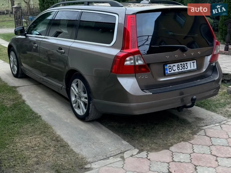 Volvo V70 2010