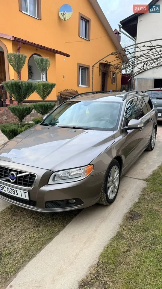 2011 Volvo V70 - мініатюра 11