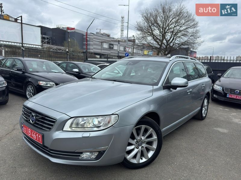 Универсал Volvo V70 2015 в Киеве