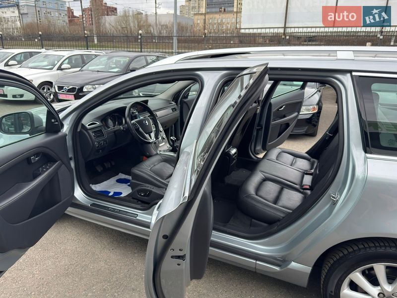Универсал Volvo V70 2015 в Киеве