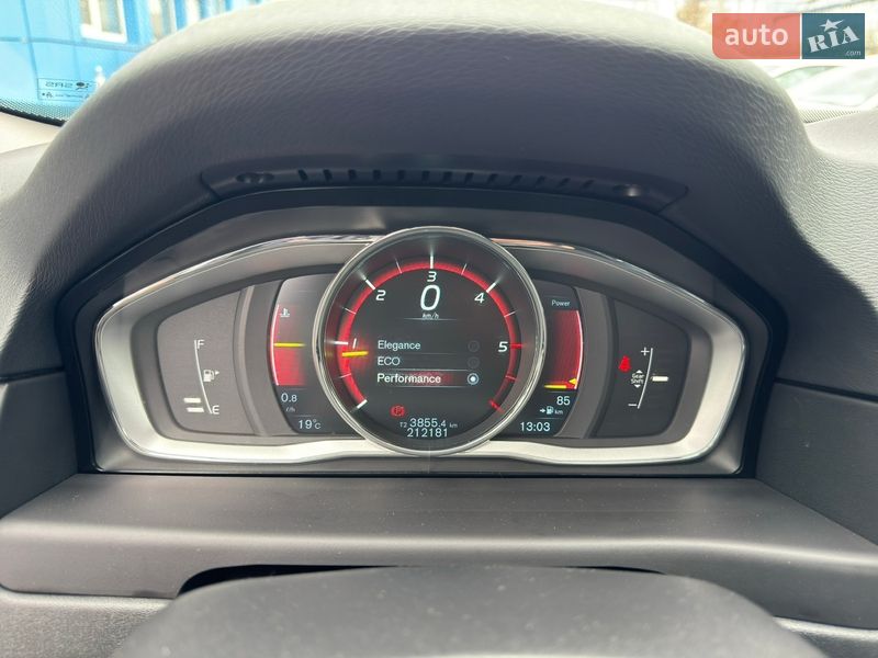 Универсал Volvo V70 2015 в Киеве