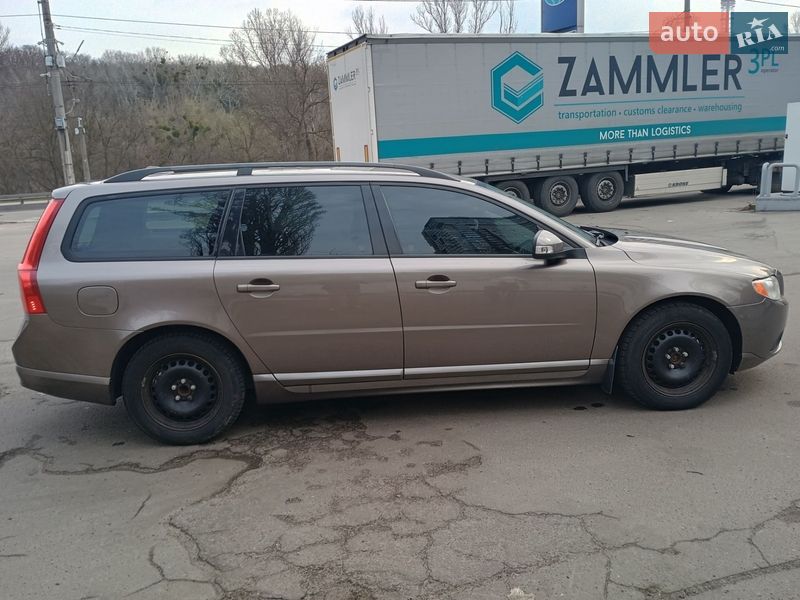 Універсал Volvo V70 2008 в Києві