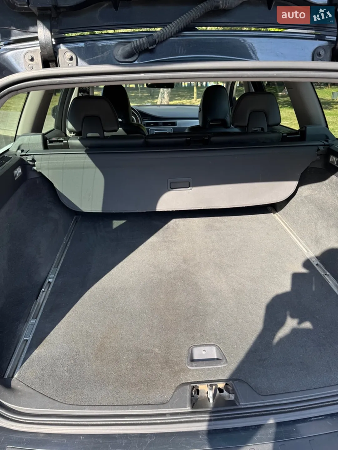2010 Volvo V70 - мініатюра 8