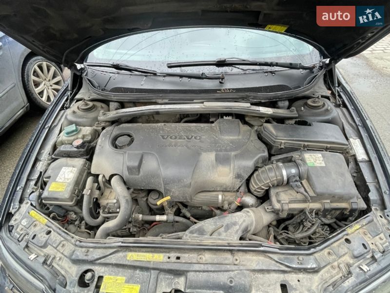 Универсал Volvo V70 2004 в Киеве