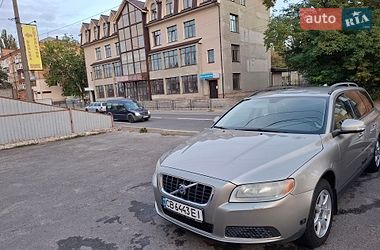 Универсал Volvo V70 2008 в Чернигове