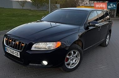 Универсал Volvo V70 2009 в Залещиках