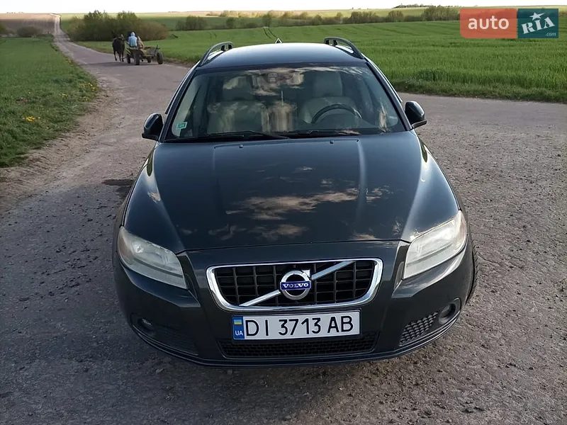 Volvo V70 2013