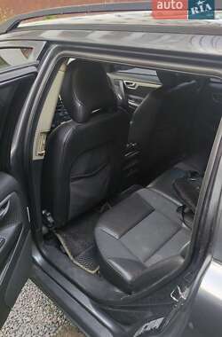 Универсал Volvo V70 2004 в Костополе