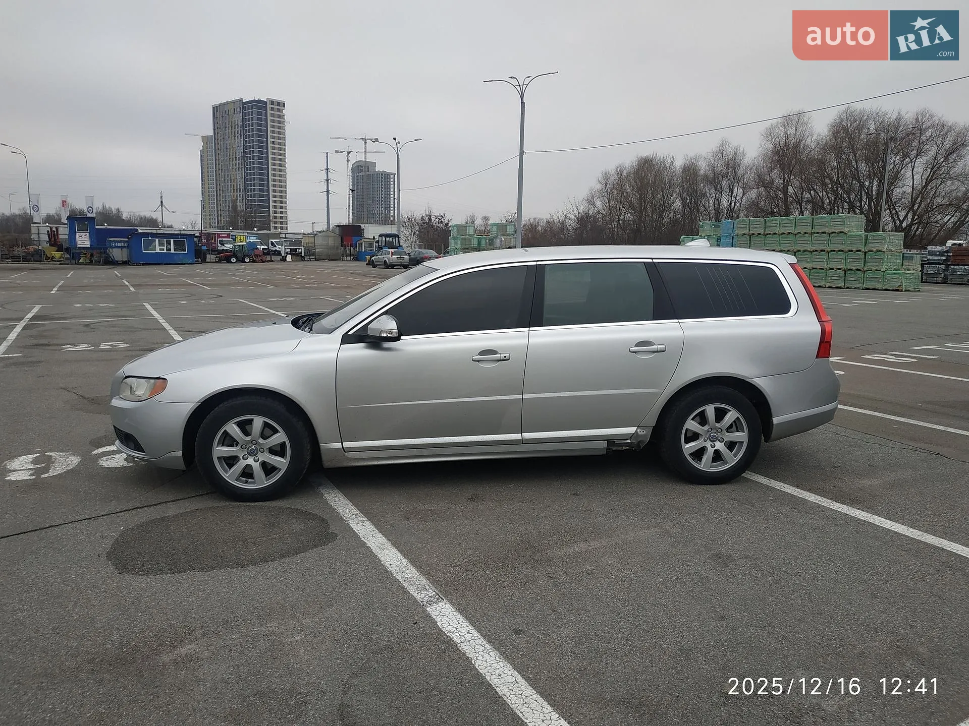 2013 Volvo V70 - мініатюра 5