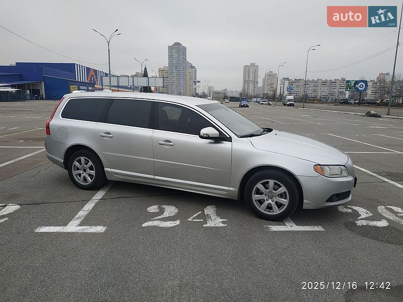 Volvo V70, фото из объявления