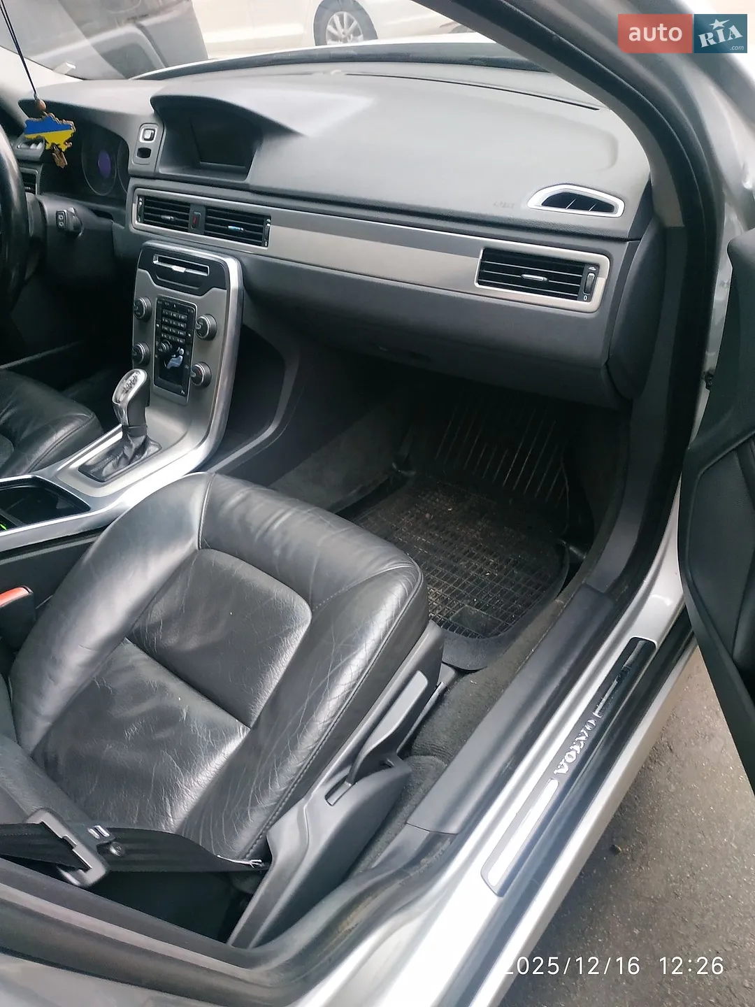 2013 Volvo V70 - мініатюра 110