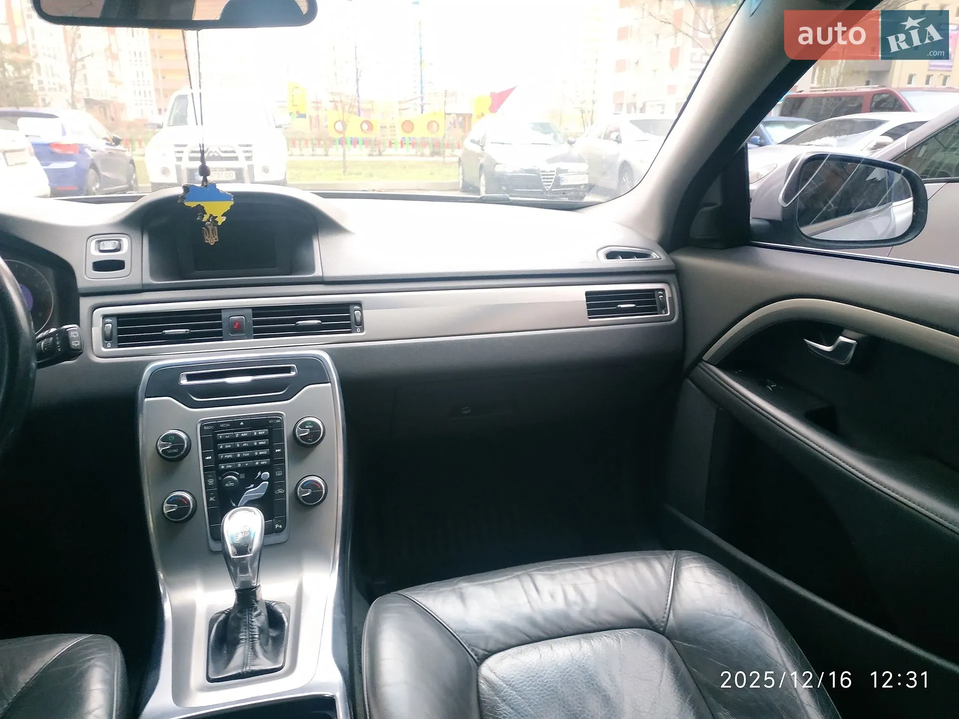 2013 Volvo V70 - мініатюра 145