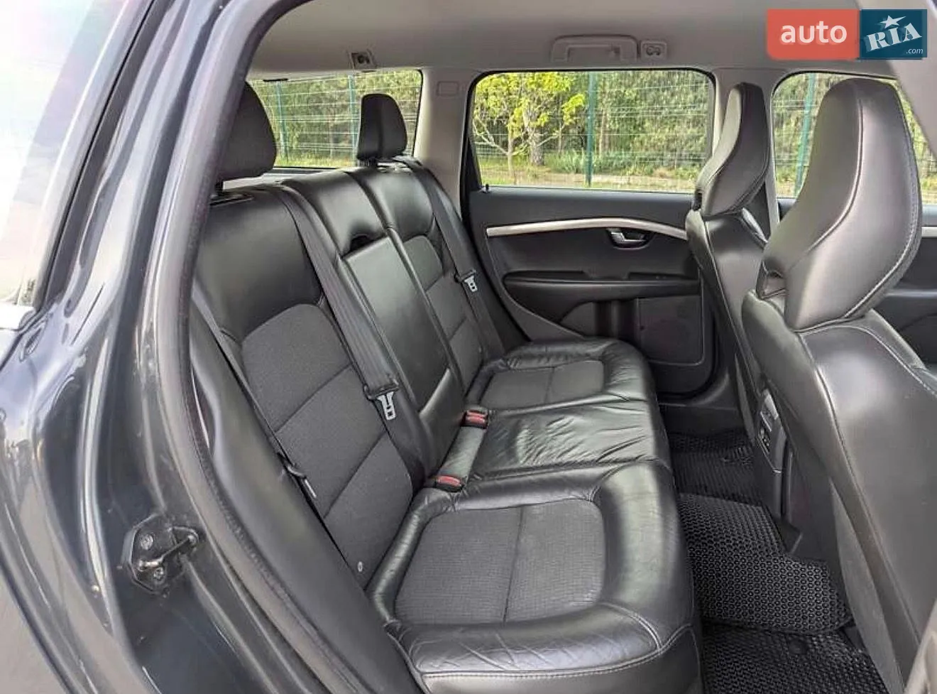 2011 Volvo V70 - мініатюра 19