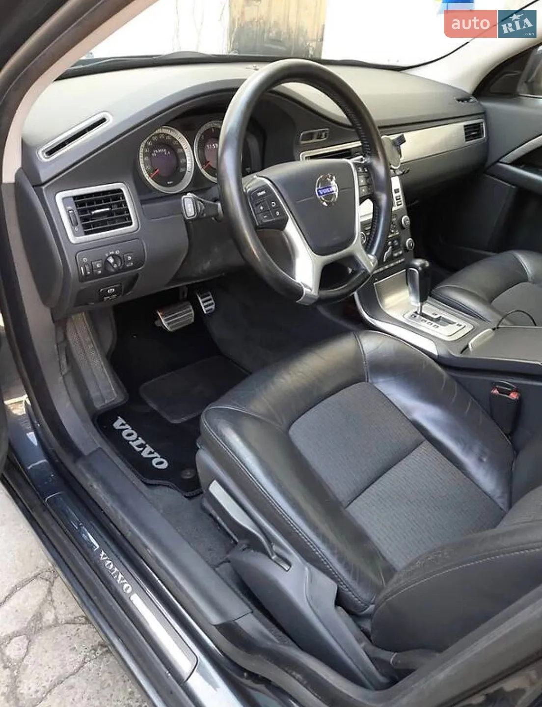 2011 Volvo V70 - мініатюра 24