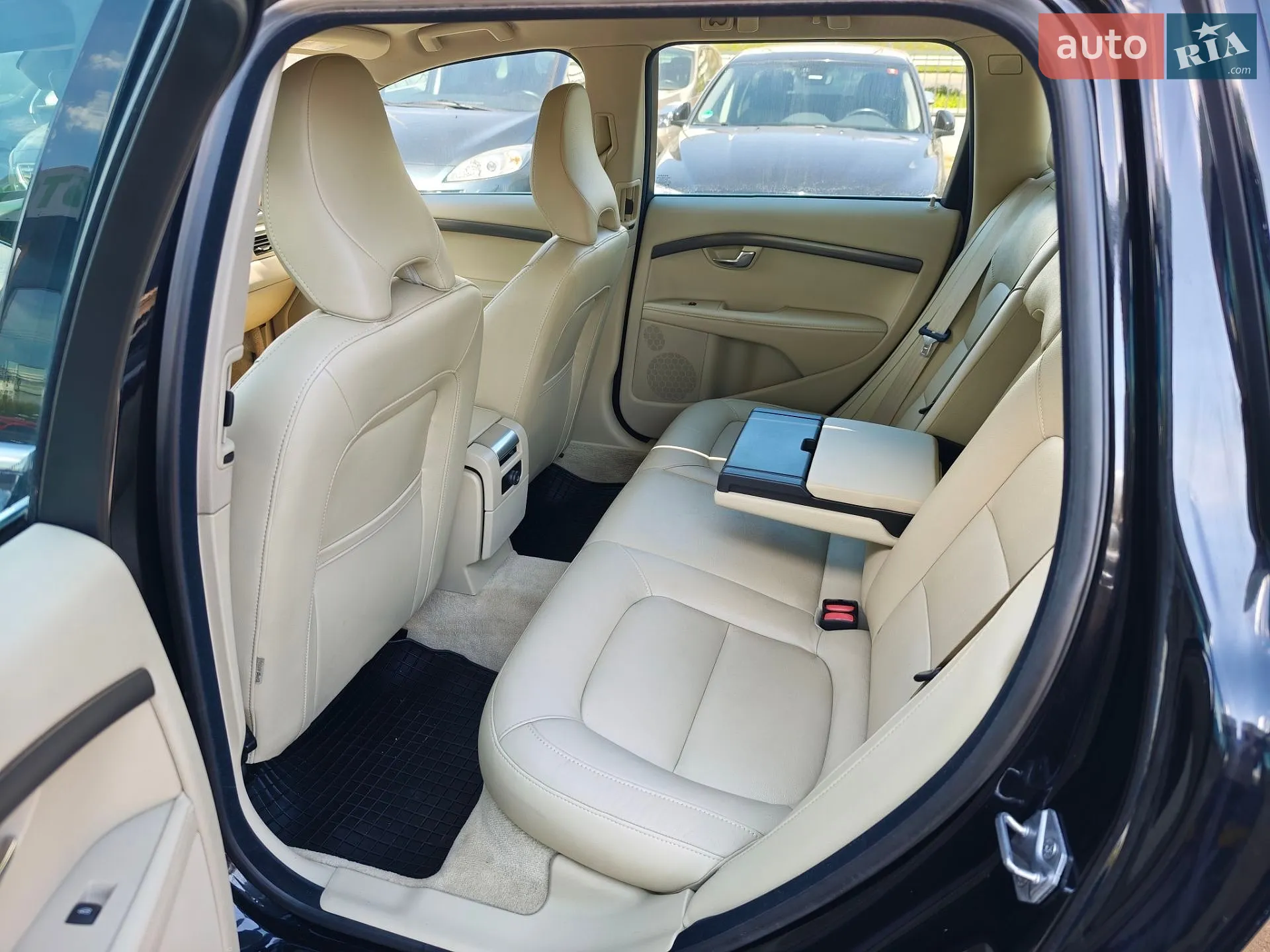 2014 Volvo V70 - мініатюра 6