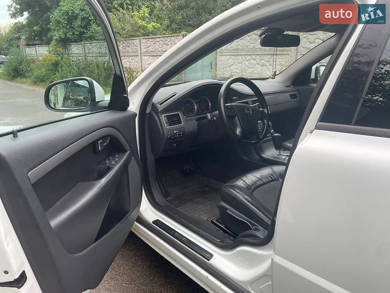 2010 Volvo V70 - мініатюра 5