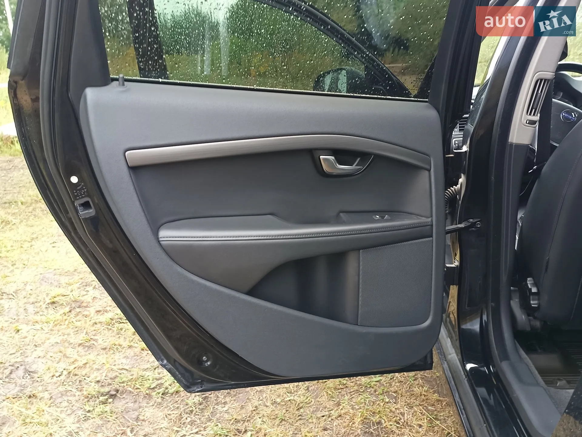 2014 Volvo V70 - мініатюра 16