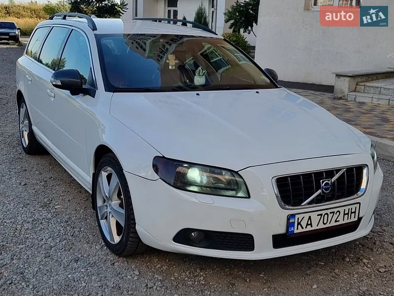 Volvo V70 2008