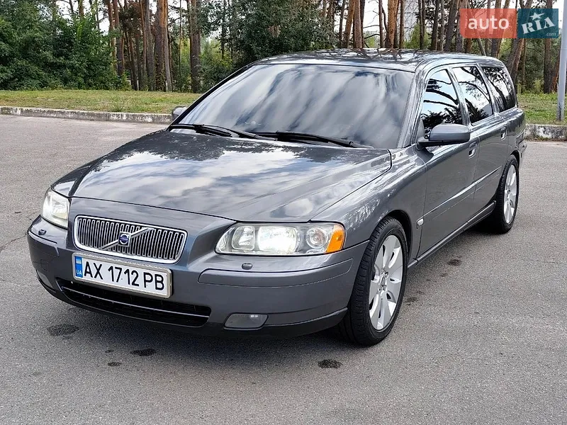 Volvo V70 2005