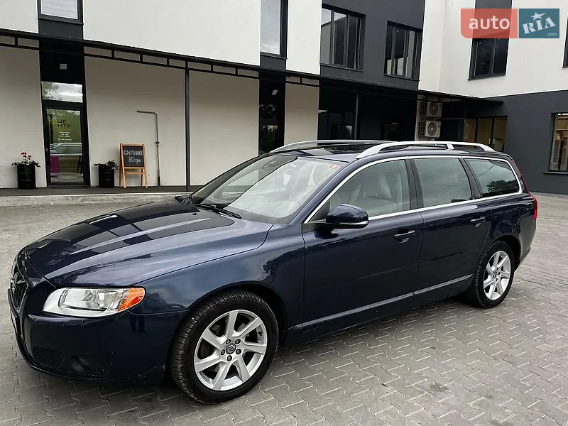 Volvo V70 2011